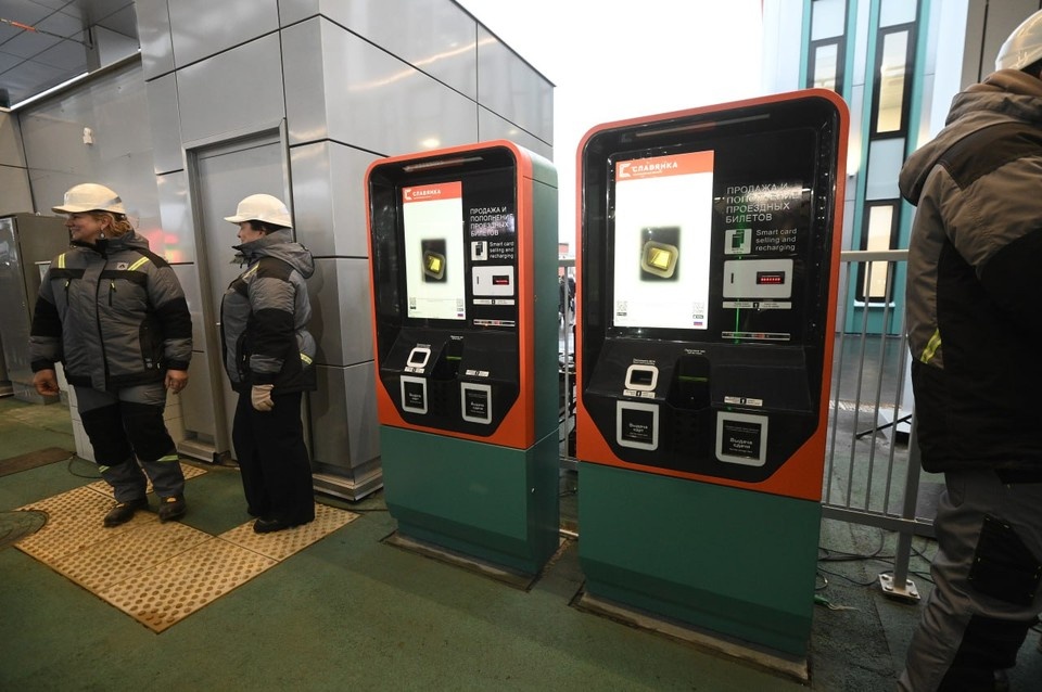    Терминалы есть, но оплатить пока нельзя. Алексей БУЛАТОВ