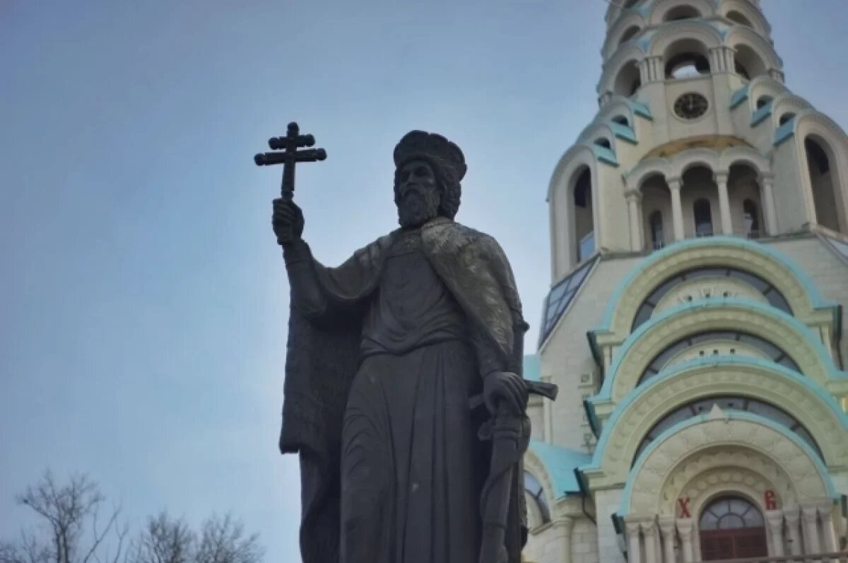    Светлые дни.