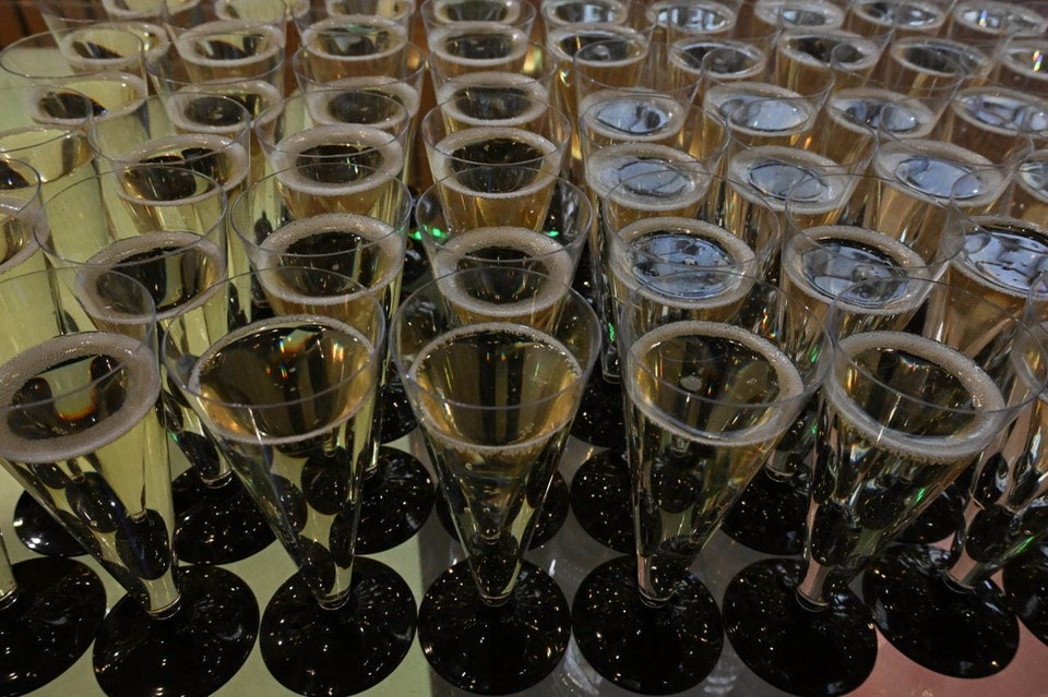    35-летний индивидуальный предприниматель продавал алкоголь, не имея на то соответствующего разрешения Владимир ВЕЛЕНГУРИН