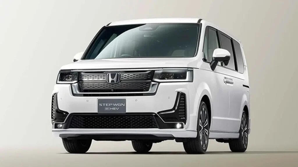    Honda StepWGN Spada получил новый тюнинг-пакет для премиального вида (источник изображения) News Express Team