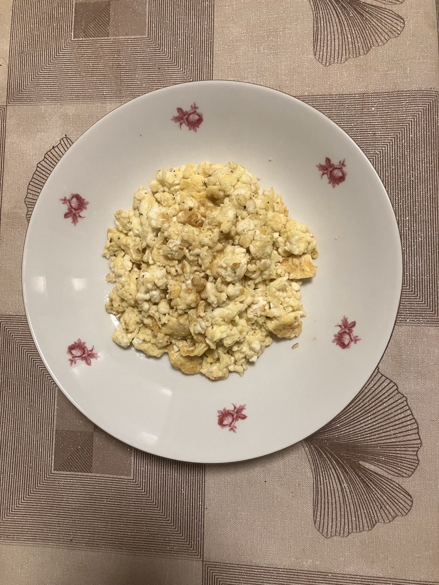 Омлет с творогом и сыром