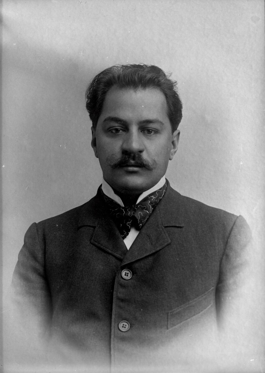 Николай Александров