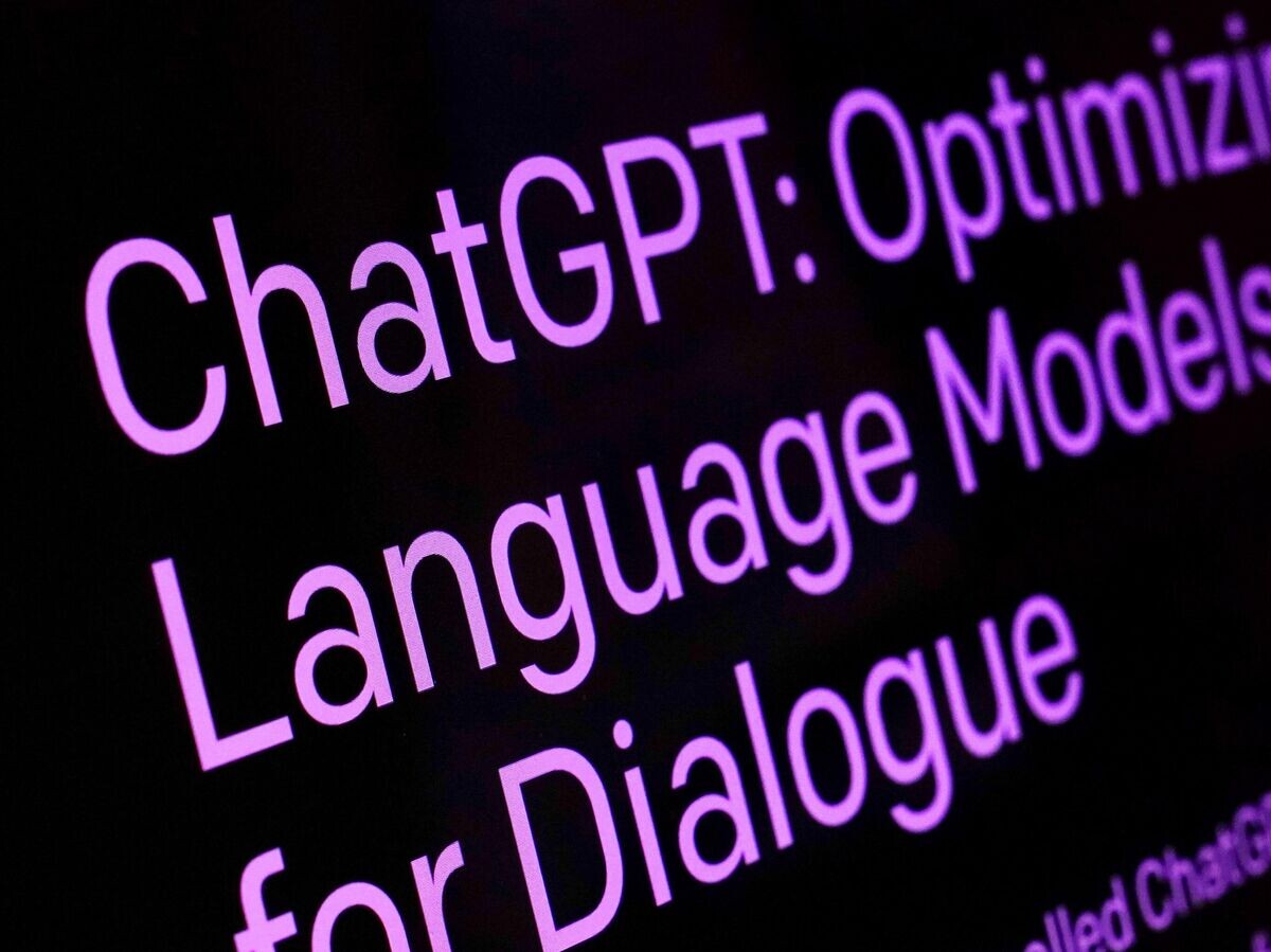    Страница чат-бота ChatGPT, разработанного компанией OpenAI | © AP Photo / Richard Drew