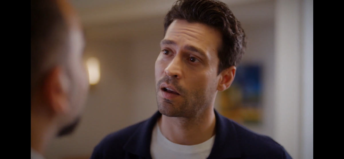 Стоп кадр из сериала «Камень, ножницы, бумага»