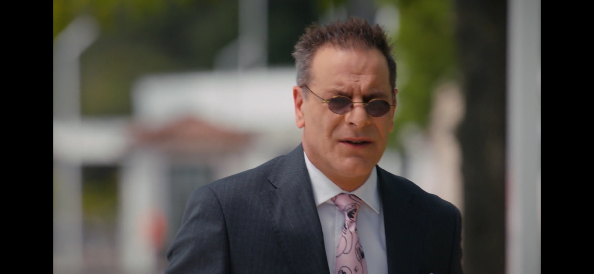 Стоп кадр из сериала «Камень, ножницы, бумага»