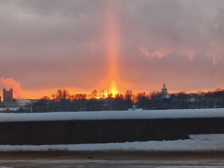     ФОТО: ЧИТАТЕЛЬ "МК В ПИТЕРЕ"