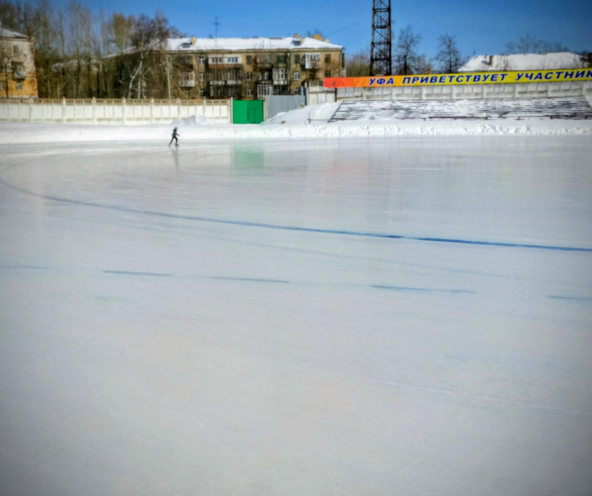 Стадион Строитель 