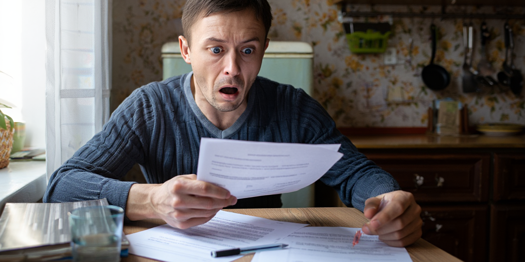 Сын рассчитывал на наследство, сдав мать в приют, но его ждал «сюрприз» в завещании.