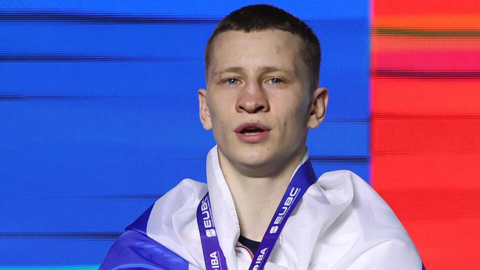     Боксер Двали: перенес девять операций, глаз удалось сохранить РИА Новости/Александар Джорович