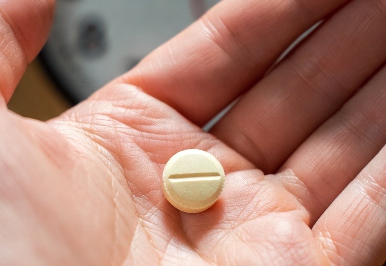 Аторвастатин после инсульта: почему мнения врачей расходятся и что делать пациенту