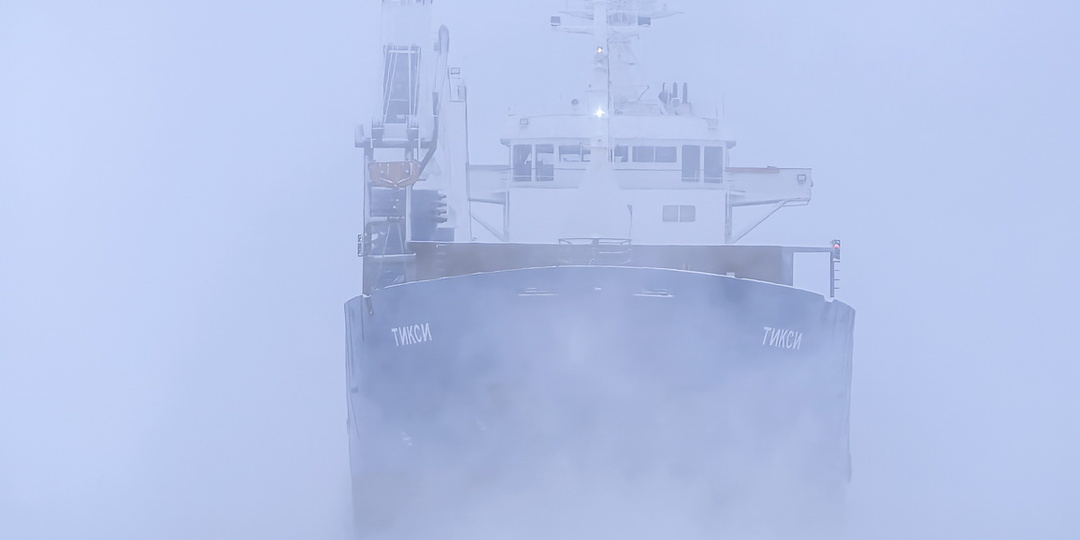 Мощь арктических судов: лед и мороз