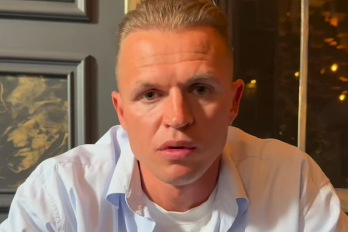    Дмитрий Тарасов. соцсети