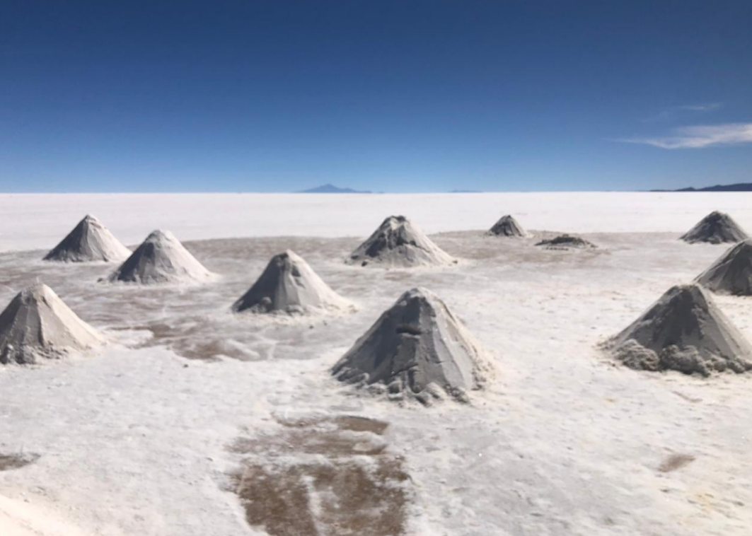 Пейзажи Уюни всегда разные и никогда не похожи один на другой. Мое фото.