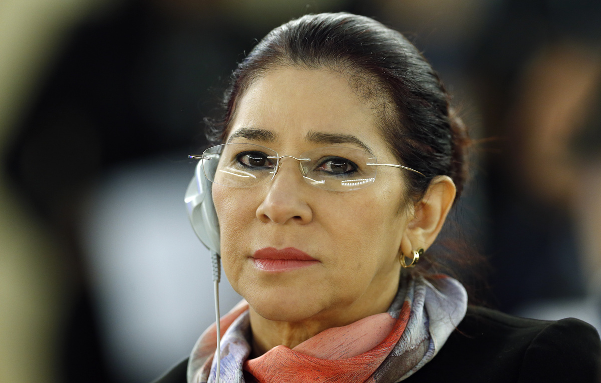    Силия Флорес  REUTERS/Denis Balibouse