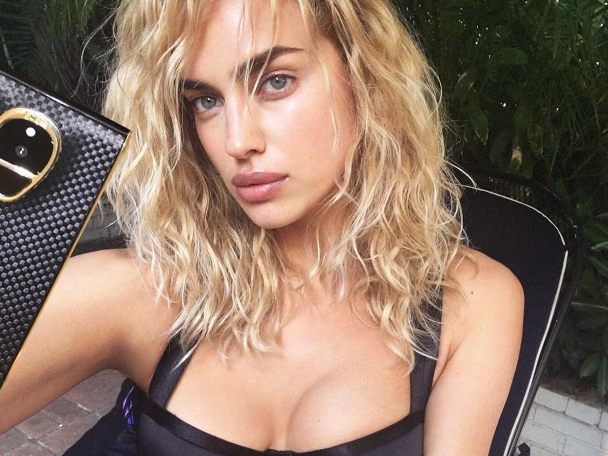     Ирина Шайхлисламова (известна как Ирина Шейк) — российская супермодель и актриса