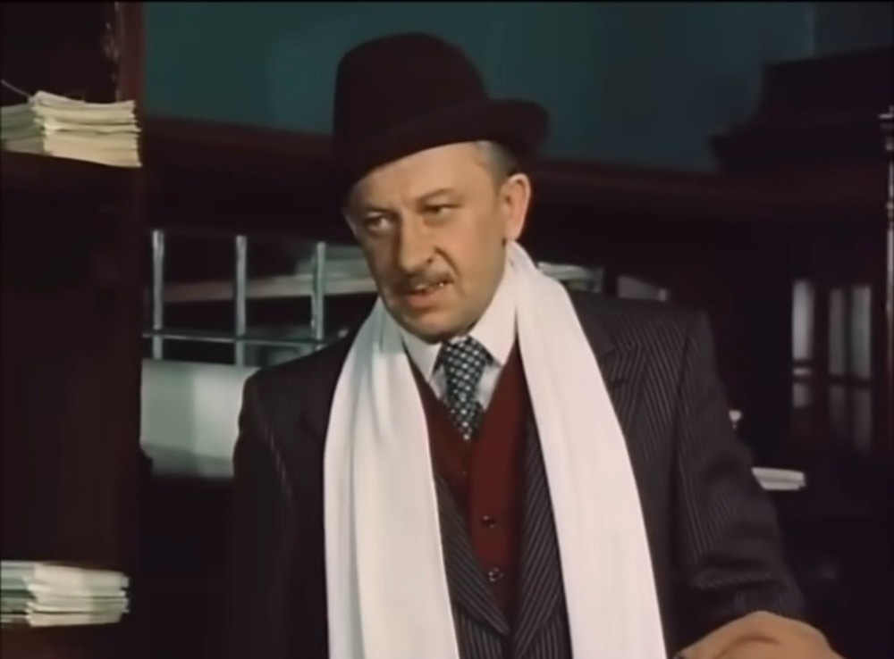 "Вор в законе" Петр Ручечник в исполнении Евгения Евстигнеева. кадр из кинофильма.