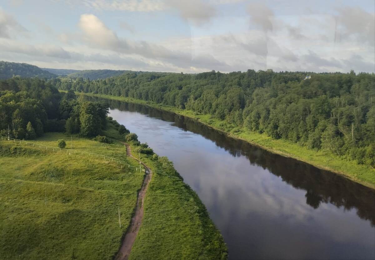 Фото реки Волхов по пути из Петербурга в Тверь