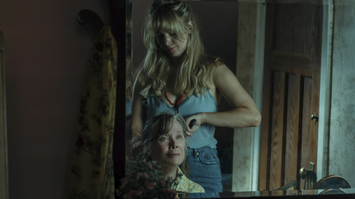 Кадр из фильма "Умри, моя любовь"