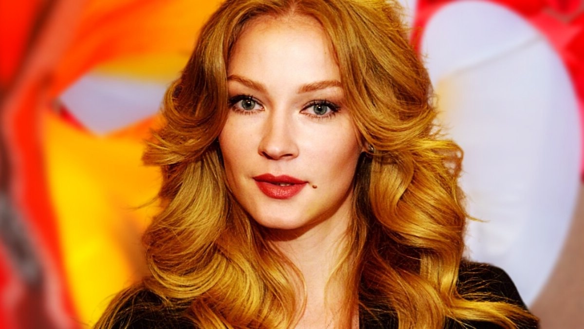 Причем речь не о маргиналах и не о людях с тяжелым характером, а о женщинах, которых еще лет 20 назад уводили бы под венец без лишних разговоров.
