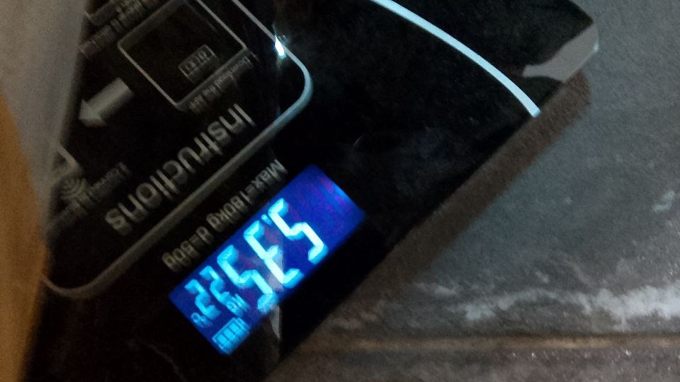 Ребятам всем доброго дня...конечно еда на диете это не тема для охотника и рыбака😂🫵но хочу поделиться своим меню в мои 52 года решил