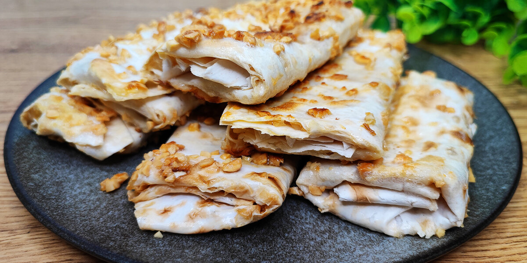 Не устаю их готовить. Вкусные конвертики к чаю из лаваша и яблок, ну очень вкусные