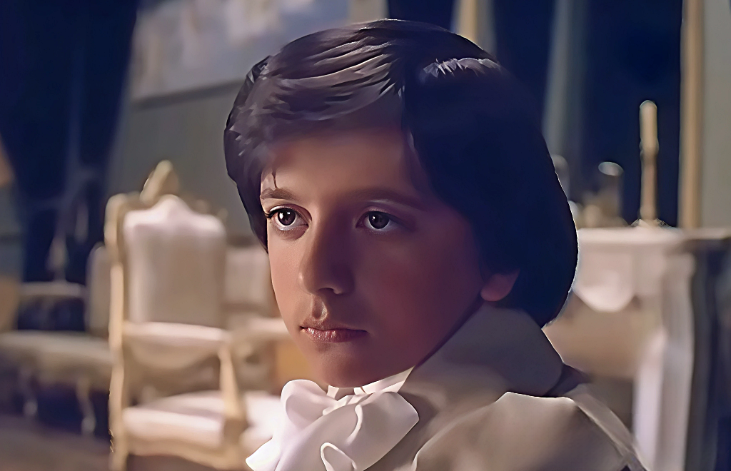 Юный Константин Богомолов в роли Эрнеста в фильме А. Орлова «Гобсек» (1987). Фото: «Молдова‑фильм»