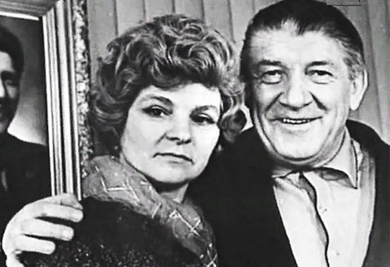 Лидия Николаевна и Николай Афанасьевич Крючковы. 