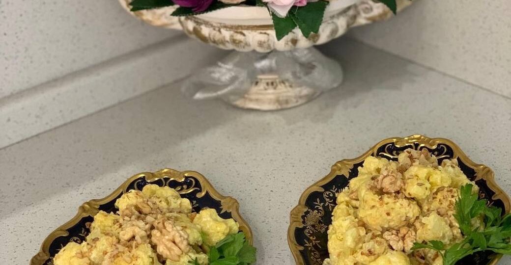 Этот салат из цветной капусты съели быстрее шашлыка. Готовлю так всегда