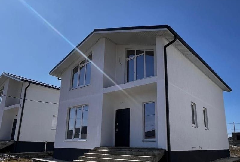 Покупка дома в Новороссийске для переезда на юг: реальная история сделки