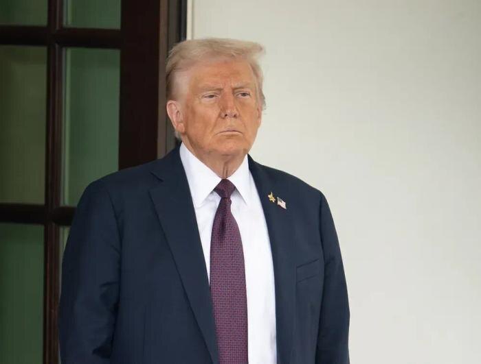 Обложка © Shutterstock / FOTODOM / noamgalai