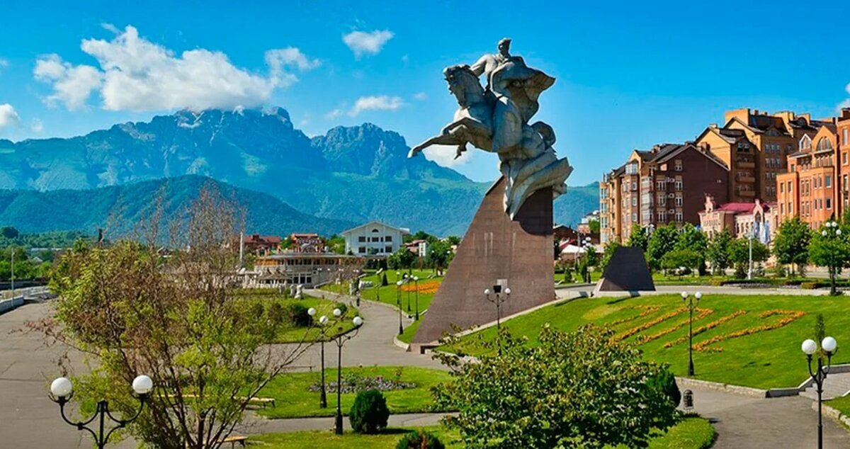 Владикавказ. Фото с сайта https://firpo.info/stolitsa-respubliki-osetiya. Взято с Яндекс.Картинки