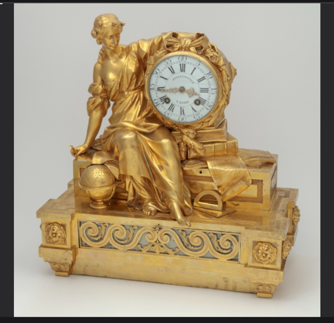 Каминные часы с Уранией 1760 г.