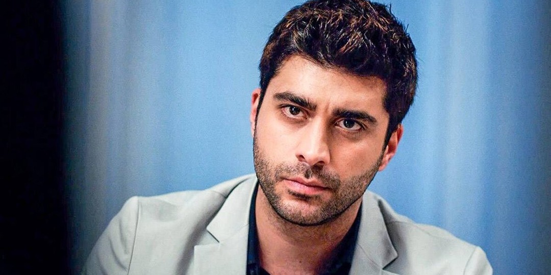 Неужели Клюквенный щербет приостановят? Актер Догукан Гюнгер задержан полицией Турции