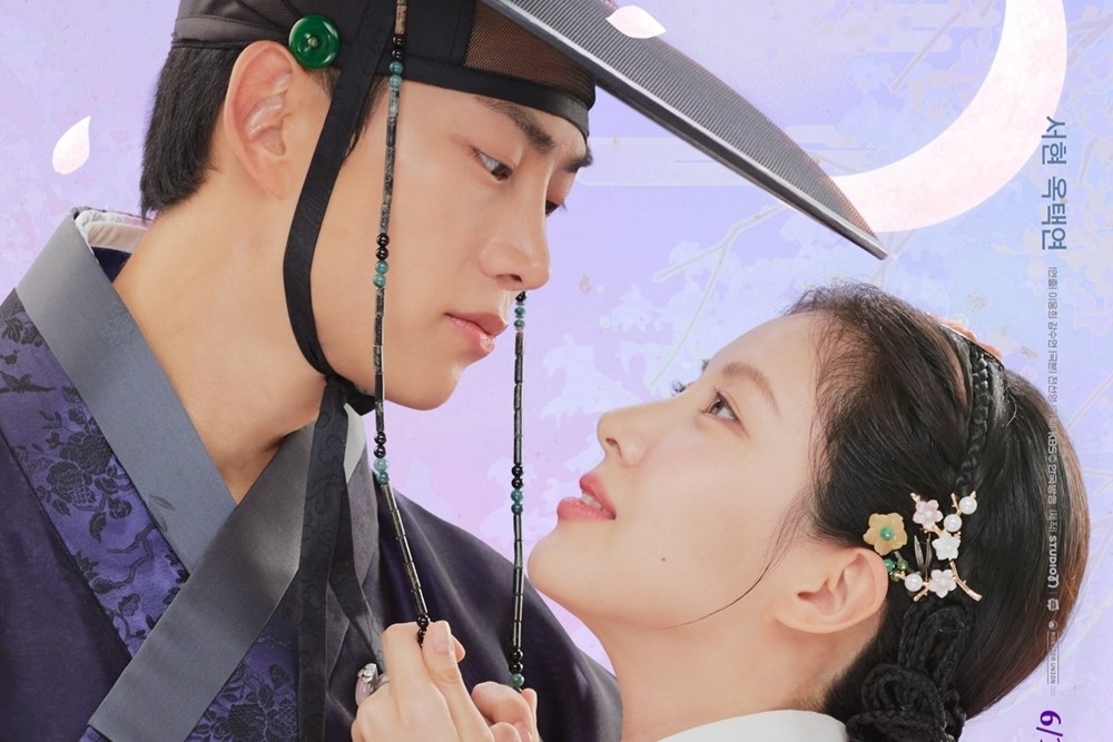 Дорама "Я украла первую ночь главного героя". 12 серий по 60 минут.