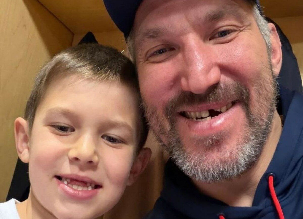     RMNB о зубной истории Овечкиных: сходство сына с отцом стало по-настоящему поразительным