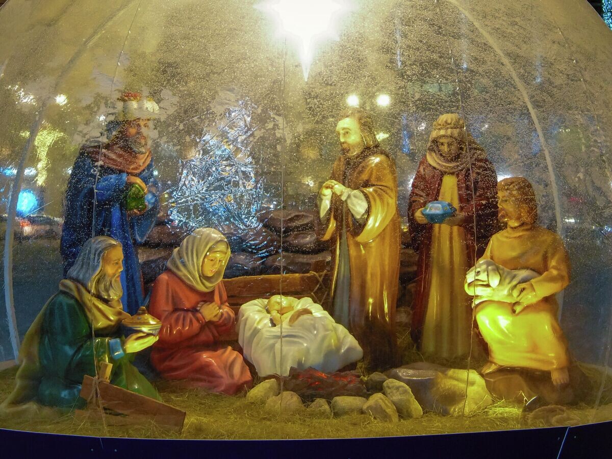    Рождественский вертеп у Казанского собора в Санкт-Петербурге | © РИА Новости / Алексей Даничев