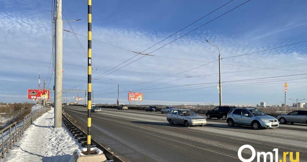 Сергей Шелест: 8 января транспорт начнёт ходить по другой половине моста у Телецентра