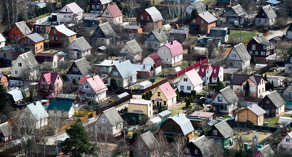 Депутат Чаплин: Дачников начнут штрафовать за неиспользование дачной земли и за борщевик