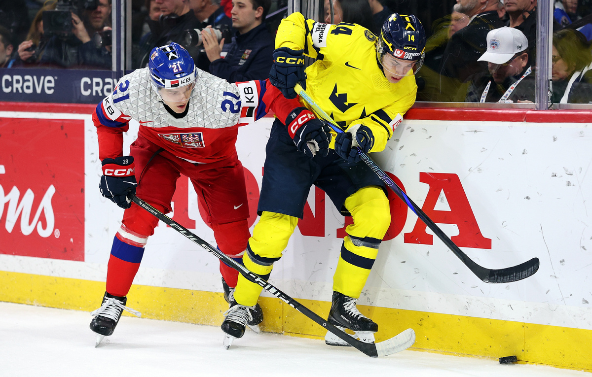    Иржи Клима и Линус Эрикссон  David Berding/Getty Images