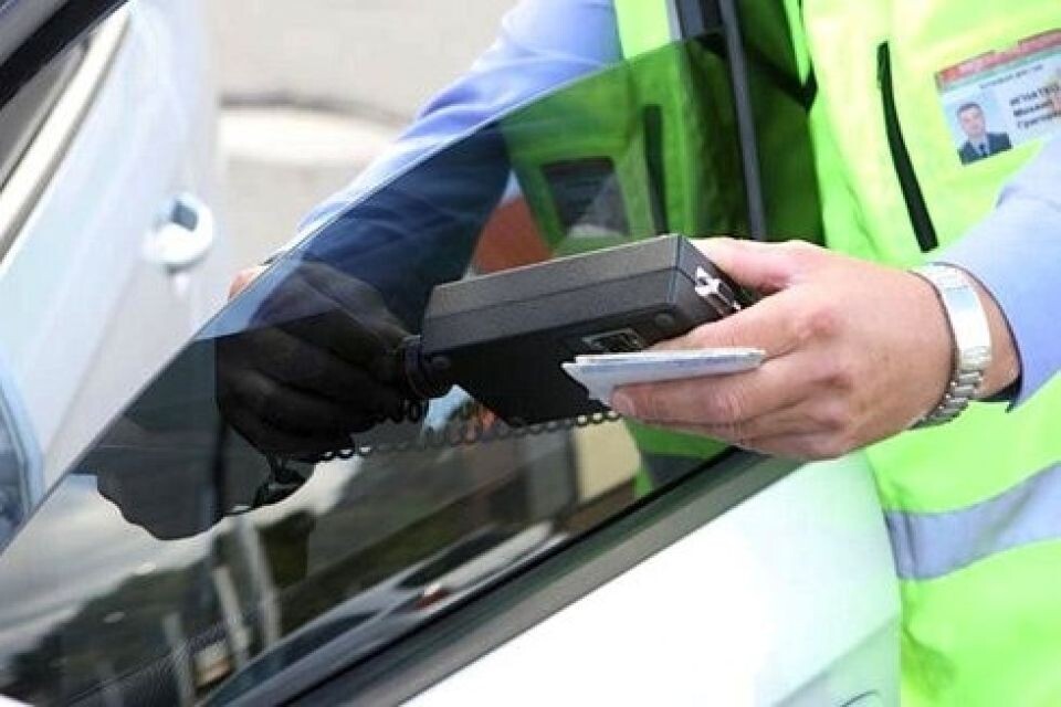    Тонировка стекол. Источник: Госавтоинспекция Алтайского края, vk.com/gibdd22