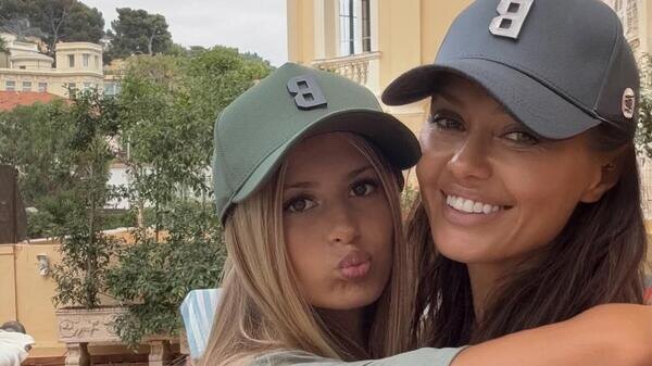 Виктория Боня собирает деньги на покупку элитной лошади для дочери