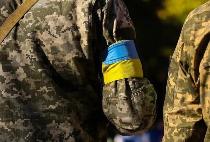 Обложка © Shutterstock / FOTODOM / Lina Reshetnyk