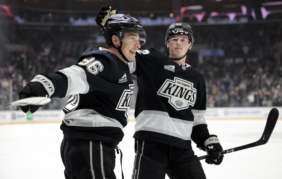    Андрей Кузьменко (слева)  Ronald Martinez/Getty Images