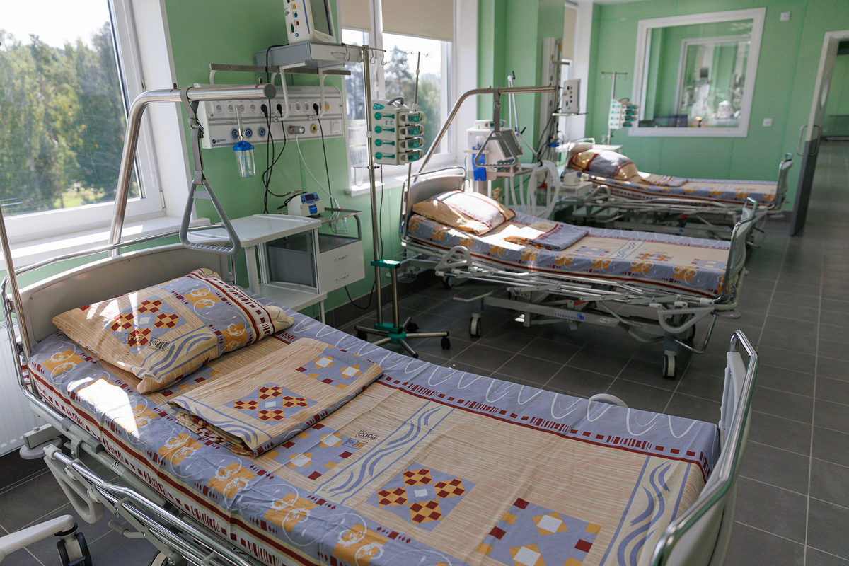 Два подростка поступили в реанимацию с алкогольным отравлением.  Фото: Фото: ФедералПресс / Иван Кабанов