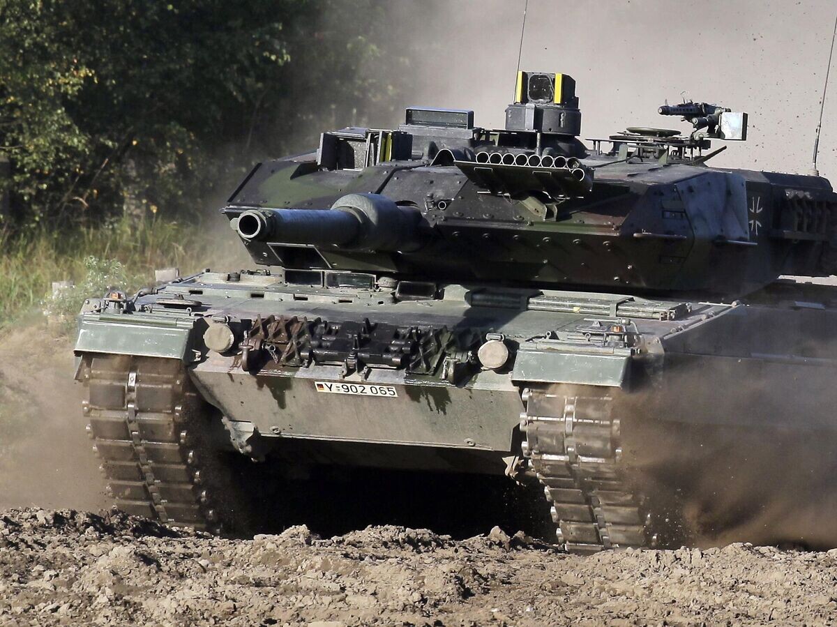    Танк Leopard 2 | © AP Photo / Michael Sohn