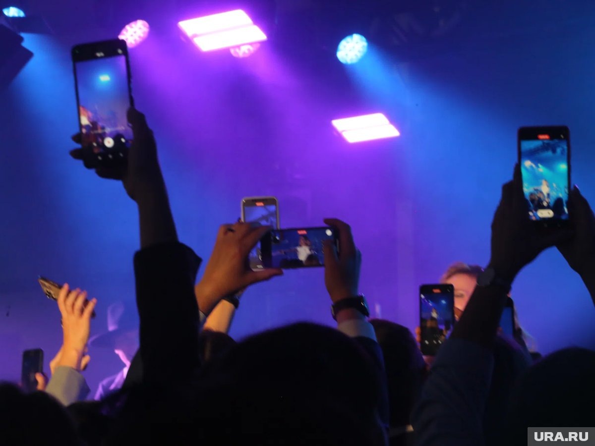     В Москве предотвратили показ спектакля с голыми актерами