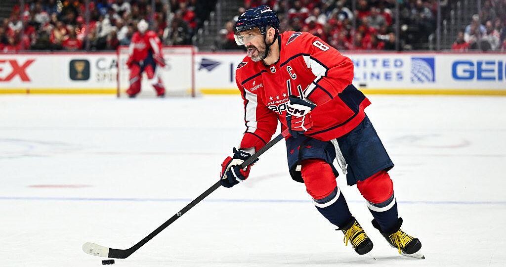 Овечкин забросил две шайбы «Анахайму» и побил очередной рекорд в НХЛ