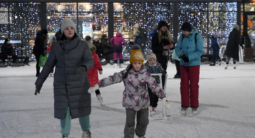 Игорь Артамонов поздравил липчан с 72-летием региона