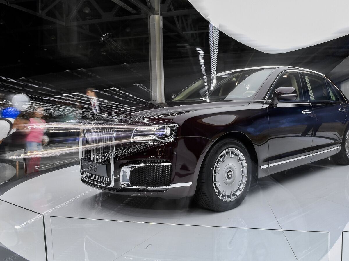    Автомобиль Aurus Senat на Московском международном автомобильном салоне 2018© РИА Новости . Владимир Песня