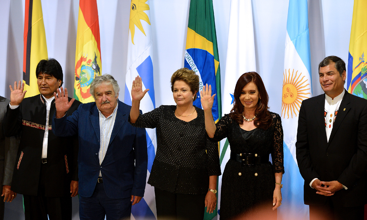 Случайная выборка из интернета. Без комментария